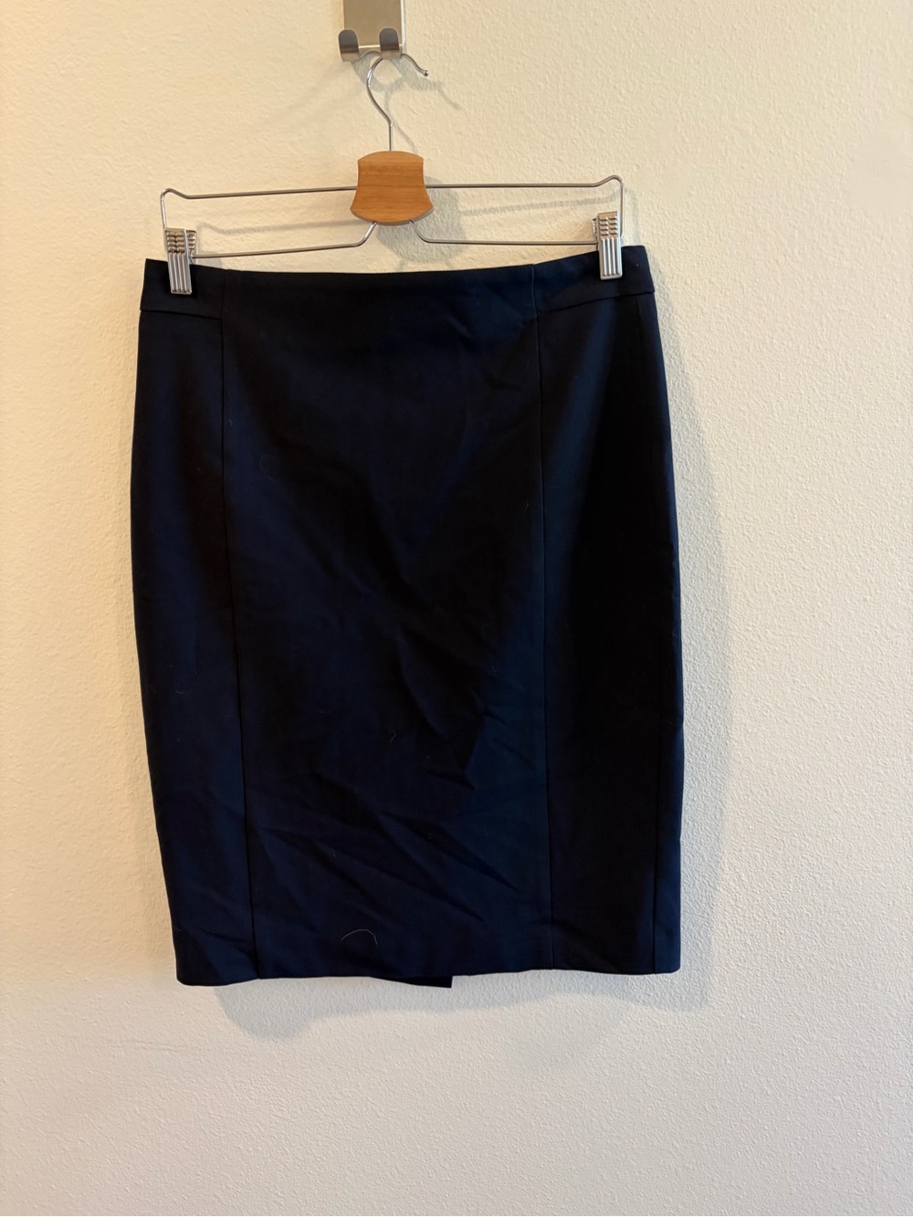 Ann Taylor Navy Pencil Skirt - Tailored Office Wear